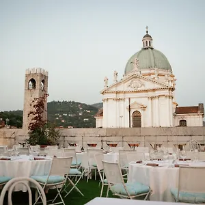 Vittoria Otel